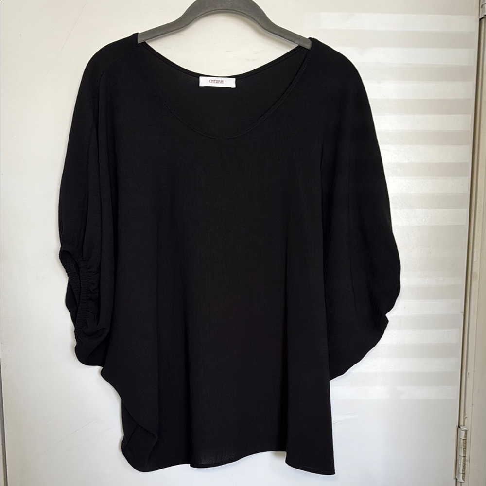 Chic Black Oversized Top by Cynthia
